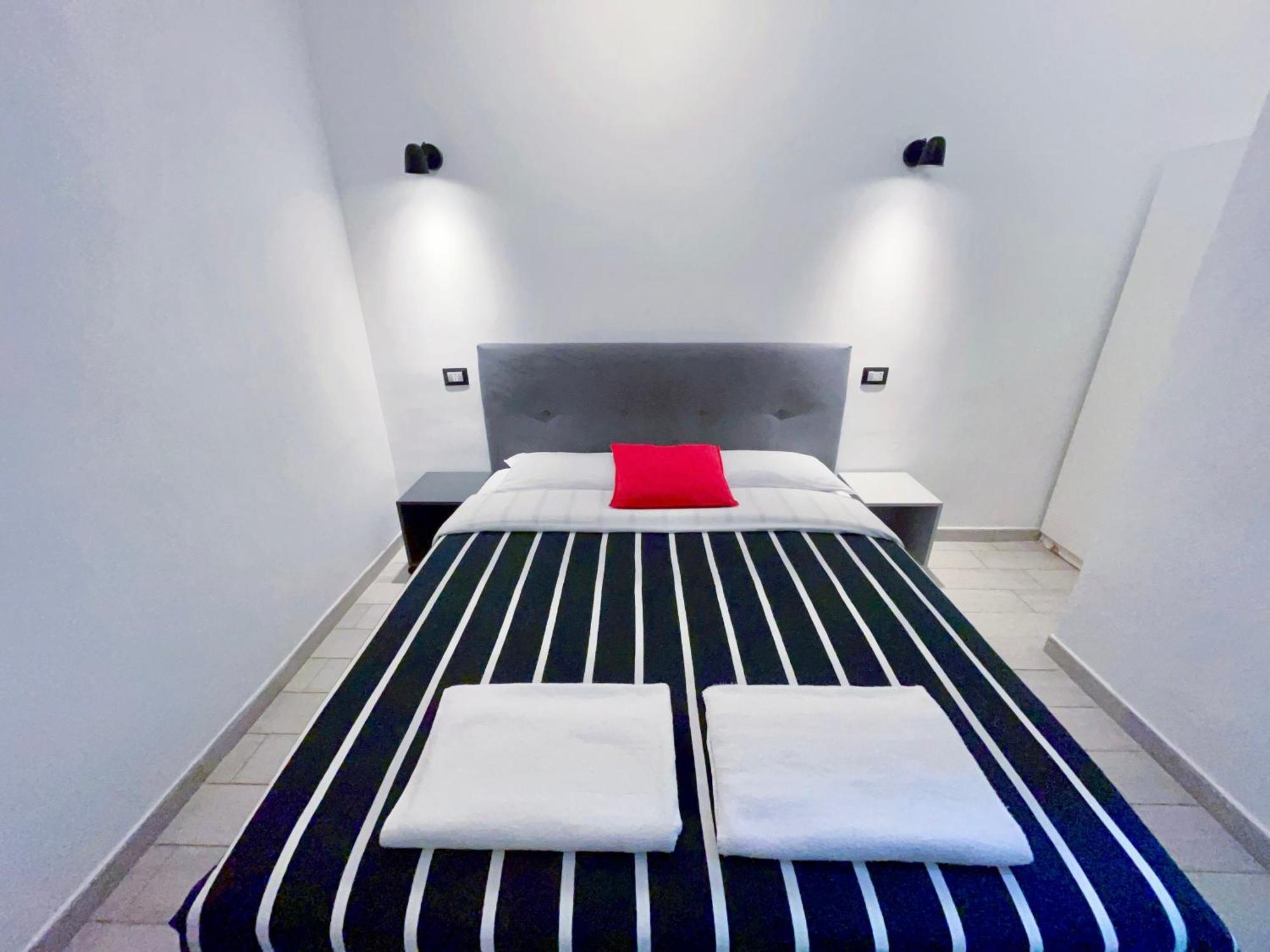 Overseas Guesthouse Roma Ngoại thất bức ảnh
