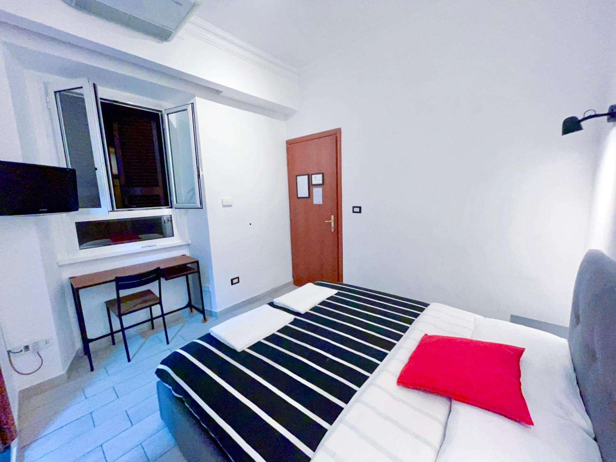 Overseas Guesthouse Roma Ngoại thất bức ảnh